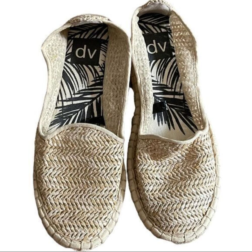 DV Dolce Vita Woven Espadrilles Slip on Loafers Flats Beige Tan Size 6